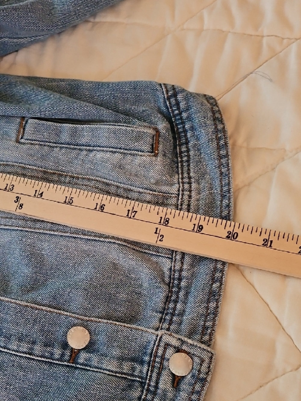 Ci Sono Cropped -Faded Denim Jacket - Size L - Picture 3 of 7